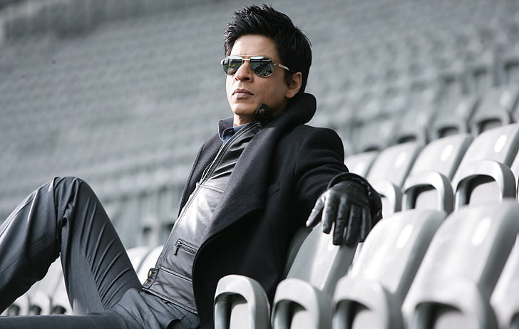 bollywood-celebrities-male-celebrities-wallpaper-preview